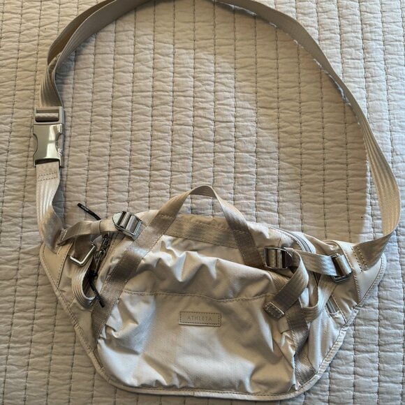 Athleta Abalone Excursion Large Belt Bag - Picture 1 of 3